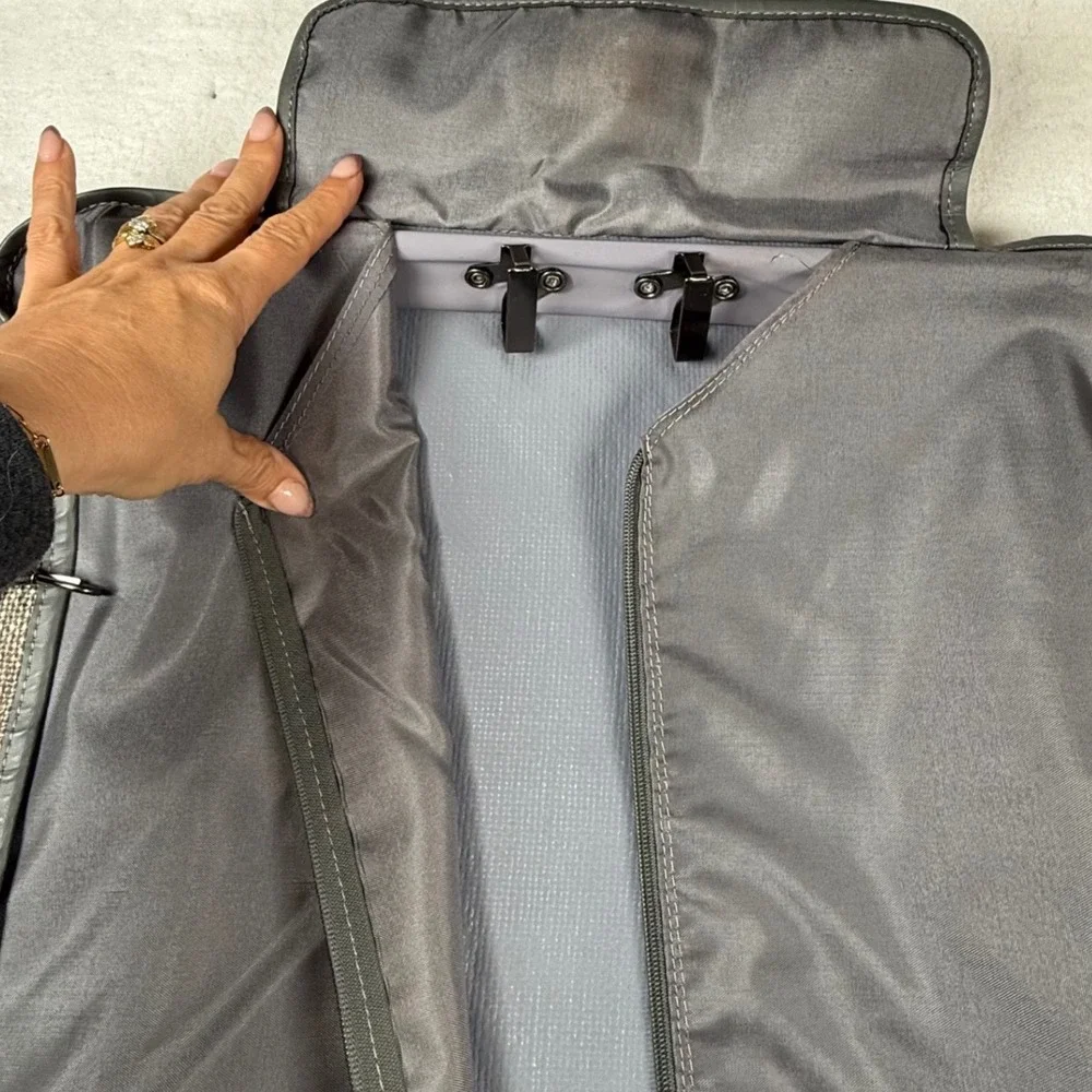 Viaggio Garment Bag Gray Tweed Travel Suit Carrier Shoulder Strap Professional